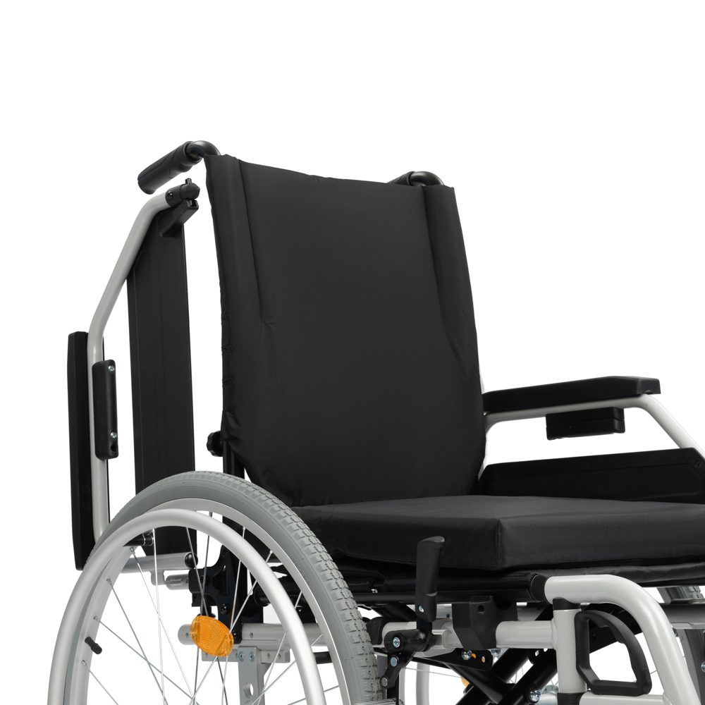 Откидные подлокотники